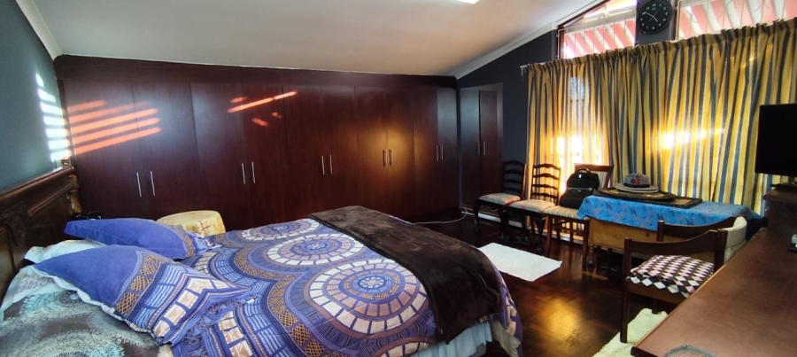 3 Bedroom Property for Sale in Lansdowne Western Cape